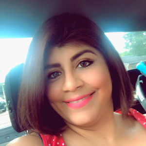 Meet your Posher, Leticia